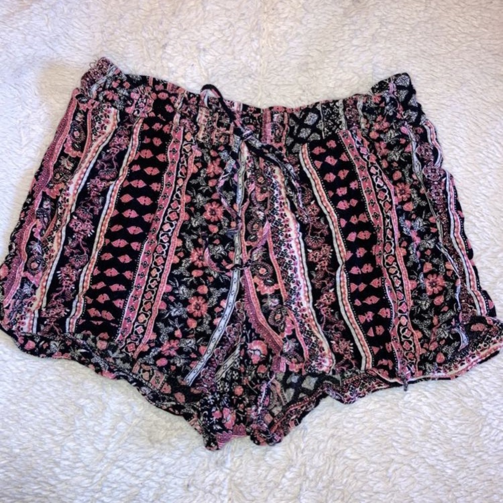 Hollister Hippie Pattern Shorts